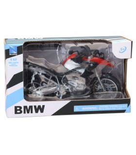 1:12 Yamaha Street Bike (Modello Assortito Casualmente)