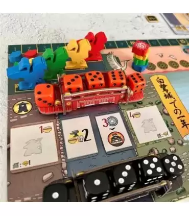 The White Castle - Gioco da Tavolo Strategico sul Giappone Feudale per 1-4 Giocatori, 80 Minuti di Immersione e Divertimento