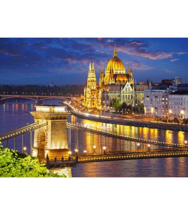 Puzzle da 2000 Pezzi Vista di Budapest al Crepuscolo
