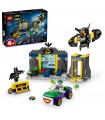 Super Heroes - Batcaverna con Batman, Batgirl e The Joker